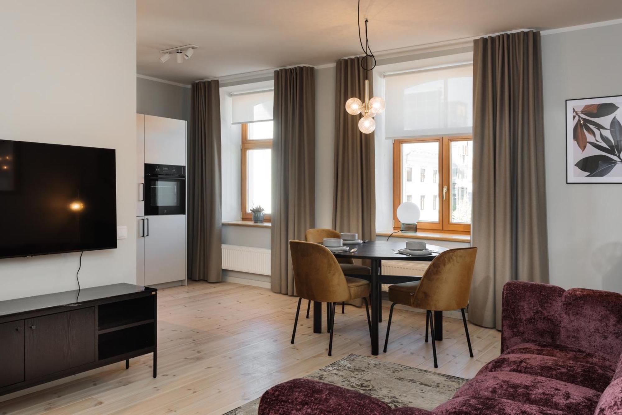 Centra Nams - Center Apartments Cēsis Buitenkant foto